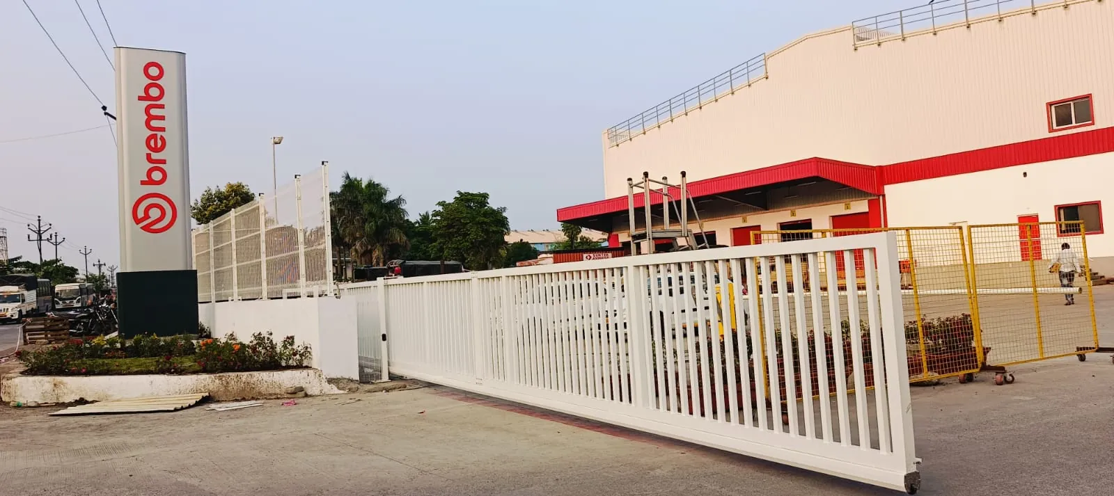 UNICOGLIDE Sliding Gate